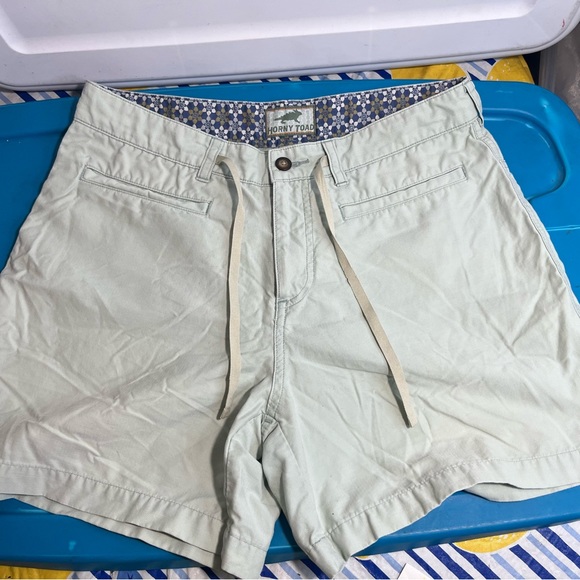 Horny Toad Pants - Horny Toad pale green shorts